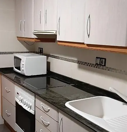 Beautiful Playa San Juan Apartment *